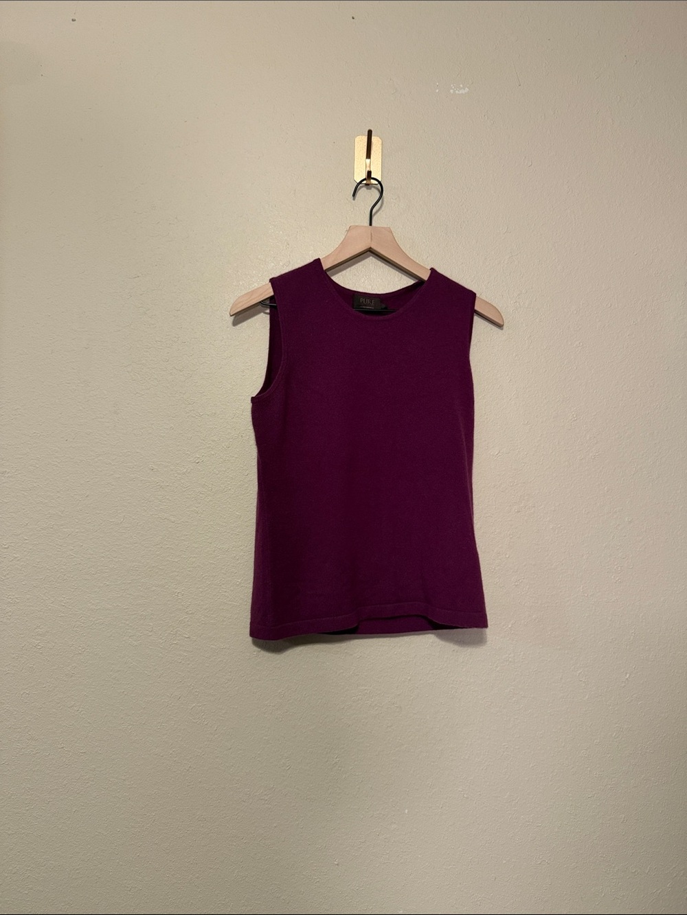 100% Pure Cashmere Magenta Sweater Tank Top Size 14